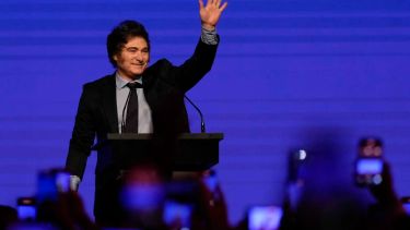 Dos años, dos meses, dos semanas: cómo llega el «fenómeno Milei» a unas elecciones cruciales