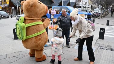 El peluche de Stitch, los carpinchos, muñecos japoneses y animales por la expedición del Conicet, los más buscados en Bariloche