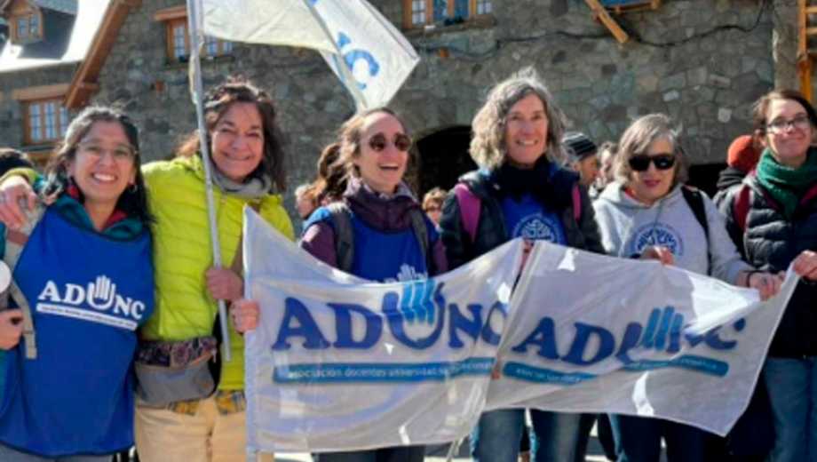 Segunda semana de medidas de fuerza en la UNCo.