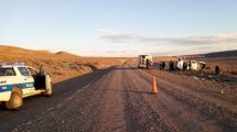 Imagen de Murió un hombre de Río Negro en un trágico vuelco en Chubut: viajaba por una ruta de ripio y derrapó