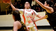 Imagen de Centro Español se metió en la final y define el Regional de básquet con Biguá
