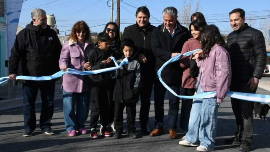 Un nuevo sector de Neuquén con asfalto. Foto: Municipalidad de Neuquén. 