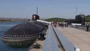 Rusia presentó a su nuevo submarino nuclear estratégico, luego del envío de las naves que hizo Estados Unidos