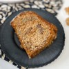 Imagen de Torta de miel especiada y nueces, ideal para el desayuno o la merienda