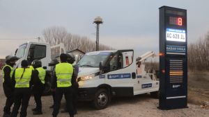 Nuevo tótem en Neuquén: qué mide el nuevo punto de monitoreo ubicado en el Tercer Puente que tiene lector de patentes