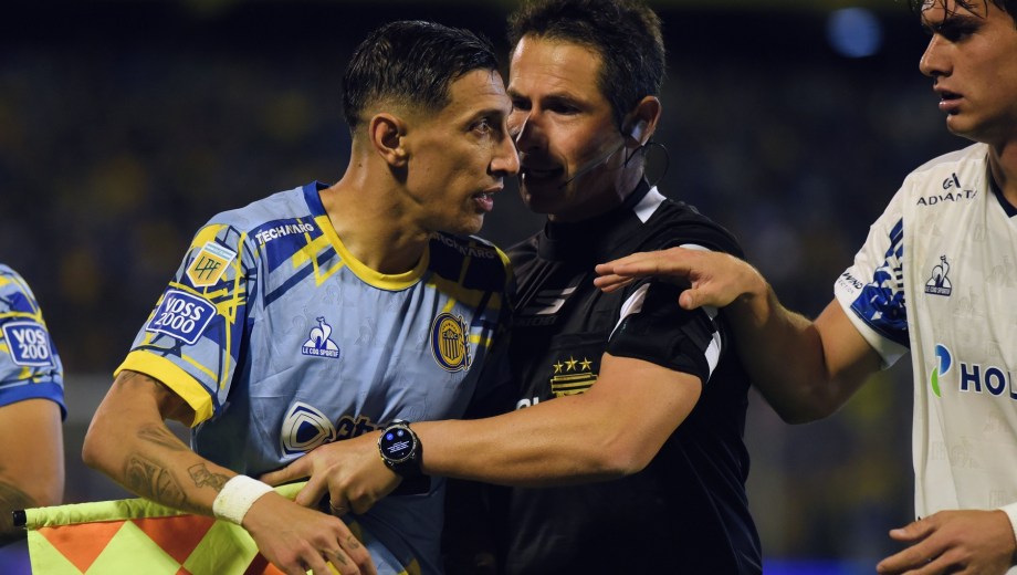 Ángel Di María apuntó contra Toti Pasman. (Foto: FBaires)