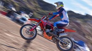 Motocross en La Barda: Santiago Montero ganó la sexta fecha del Sur de la República