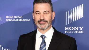 Jimmy Kimmel regresó a su programa con un emotivo pedido de disculpas y duras críticas a Donald Trump