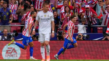 Julián Álvarez, genial: dos goles en el inolvidable 5-2 del Atlético sobre el Real Madrid