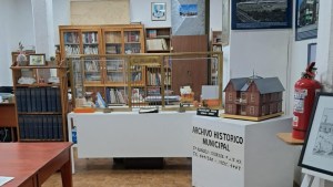 El Archivo Histórico Municipal de la capital neuquina, guardián de la historia