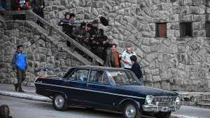 Netflix en Bariloche | Los secretos del rodaje de Rodrigo de la Serna: cambios en las calles y cientos de extras