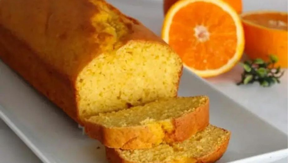 Budín de naranja.