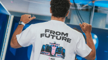 Imagen de Colapinto y la remera del «futuro»: ¿un guiño para su continuidad en Alpine?