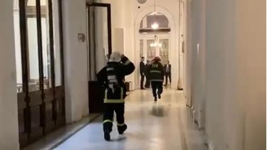 Susto en Casa Rosada por un principio de incendio cerca del despacho de Santiago Caputo y Karina Milei