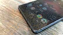 Imagen de ¿Se te mojó el celular? Lo que se debe hacer y lo que no