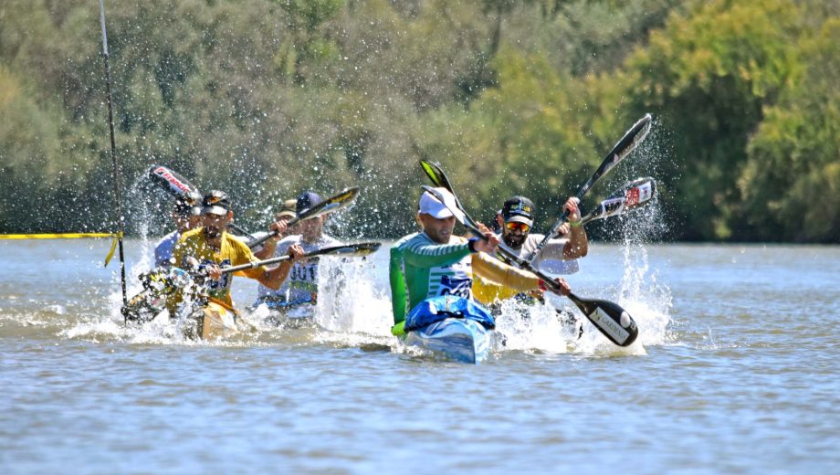 La Regata del Río Negro cumplirá 50 años en el agua en enero del 2026. (Foto/Andrés Maripe)