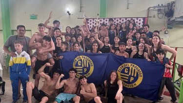 Del Progreso ganó el Provincial de Natación y Federico Bottos batió un récord nacional en Viedma