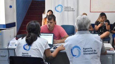 Pensiones por discapacidad: con aumento confirmado, cuánto se cobra por invalidez en octubre 2025