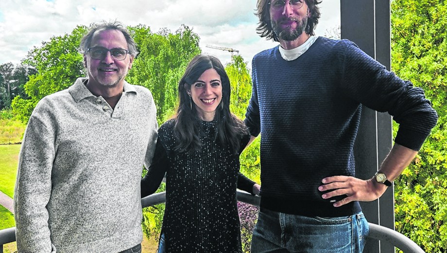 Gonzalo Usaj, Lucila Peralta Gavensky y Nathan Goldman son  autores del trabajo publicado en la revista “Physical Review X”.. 