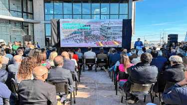 Inauguraron la nave principal del Polo Científico Tecnológico de Neuquén