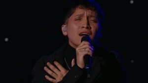 Joaco Martínez de Neuquén brilló con un clásico de Raly Barrionuevo en La Voz Argentina