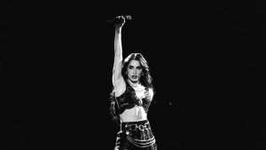 Lali hace vibrar Neuquén: qué dice el pronóstico para este sábado, ¿sube la temperatura y sigue el viento?