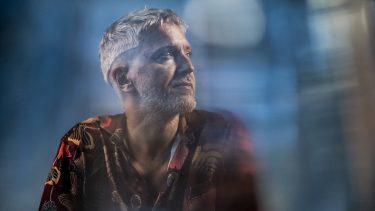 Martín Buscaglia: «Cualquier canción se puede hacer con una guitarra»