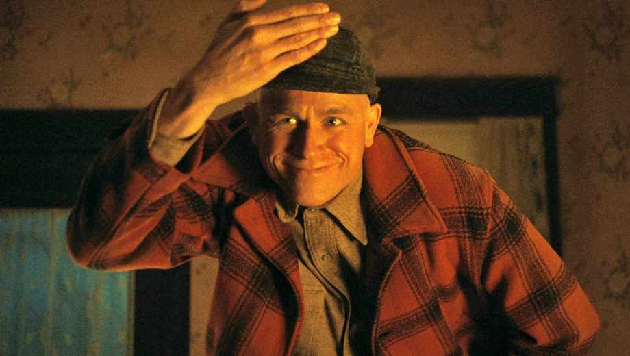 Netflix presentó el tráiler oficial de «Mounstruo: la historia de Ed Gein».-