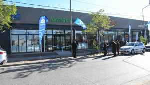 El oeste de Neuquén sumó una nueva farmacia del instituto municipal