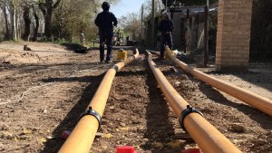 Camuzzi inicia la construcción de estación reguladora de gas en Cipolletti: beneficiados y plazos