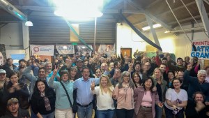 Fuerza Patria se activa con una primera misión en Río Negro: organizar la campaña