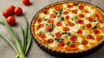 Imagen de Recetas: sin jamón ni queso, cómo hacer una deliciosa tarta de triple tomate casera