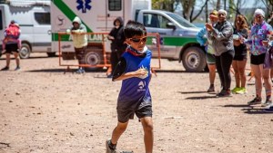 Tobías, el pequeño corredor de Neuquén que se anima a los grandes desafíos