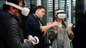 Con juegos y realidad virtual: el programa para hablar de minería en las escuelas de Río Negro