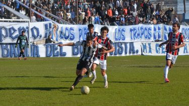 Cipolletti empató con Atenas de Río Cuarto y deberá jugar por el segundo ascenso en el Federal A