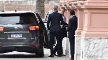 Imagen de Lunes agitado en Casa Rosada: Javier Milei terminó la reunión de gabinete y se prepara para el segundo encuentro