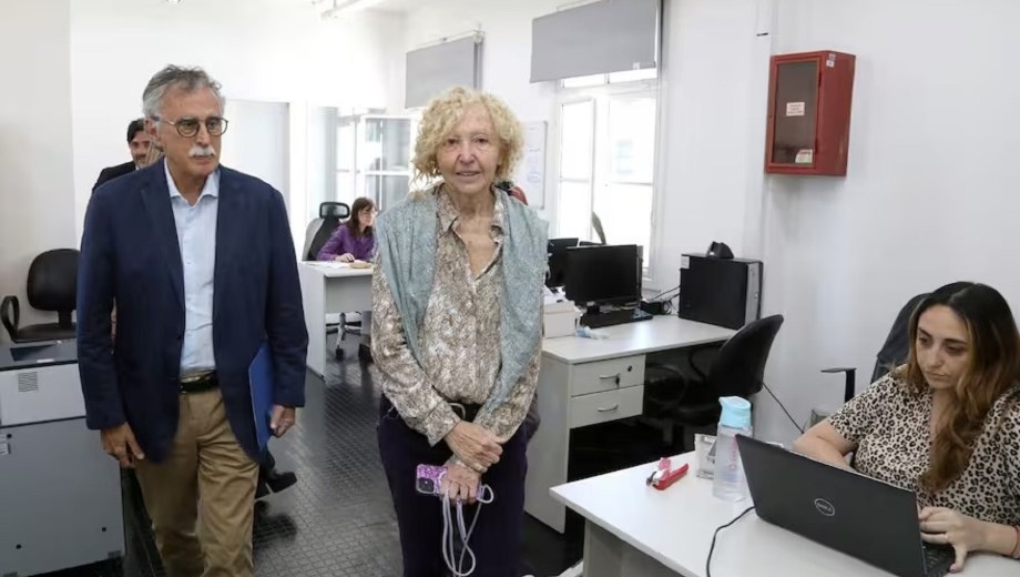 El ministro de Salud, Mario Lugones, y la titular de la Anmat, Agustina Bisio. Foto: gentileza.