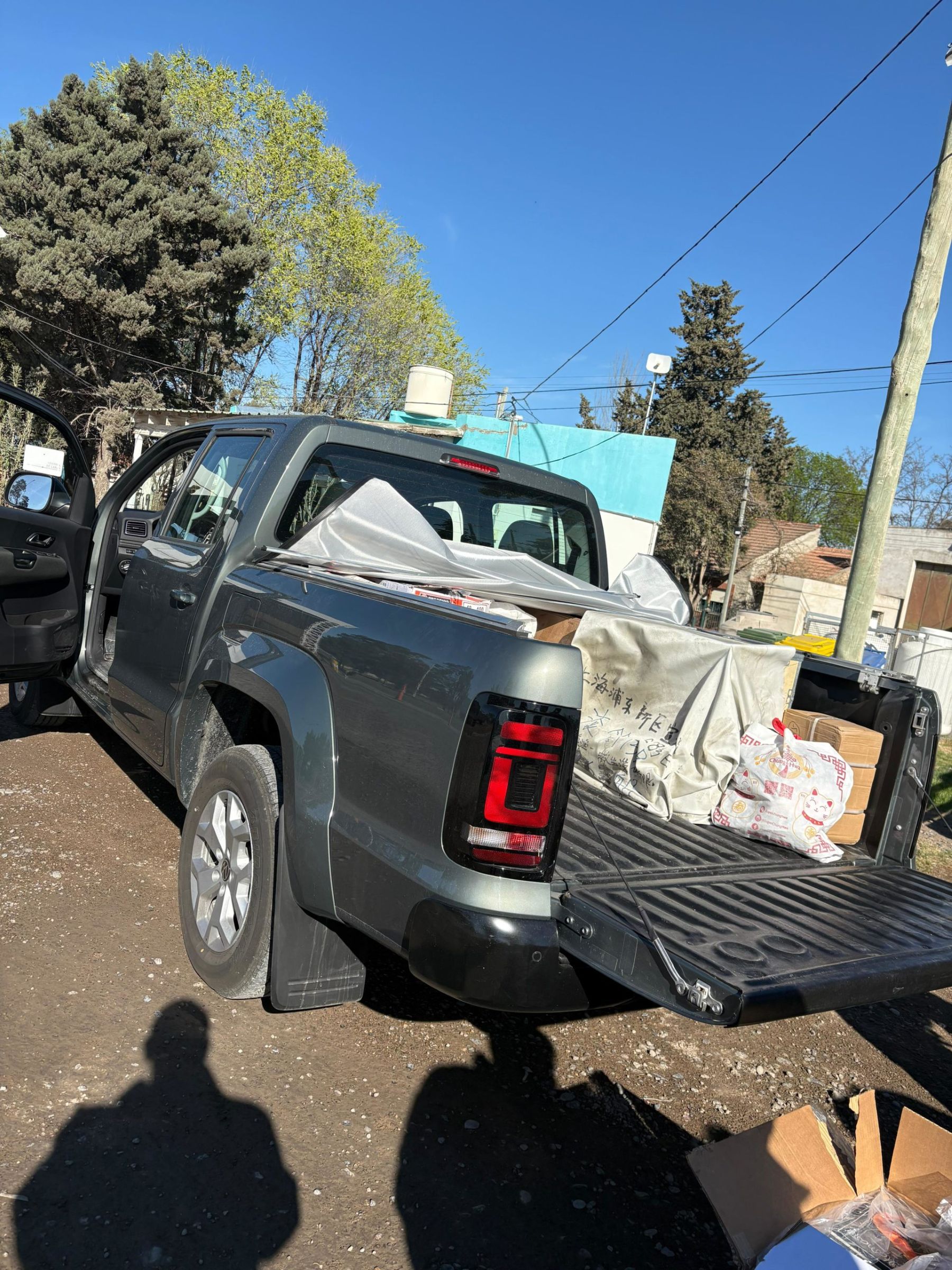 Iba por la Ruta 22 con 140 kilos de langostinos en mal estado y se lo ...