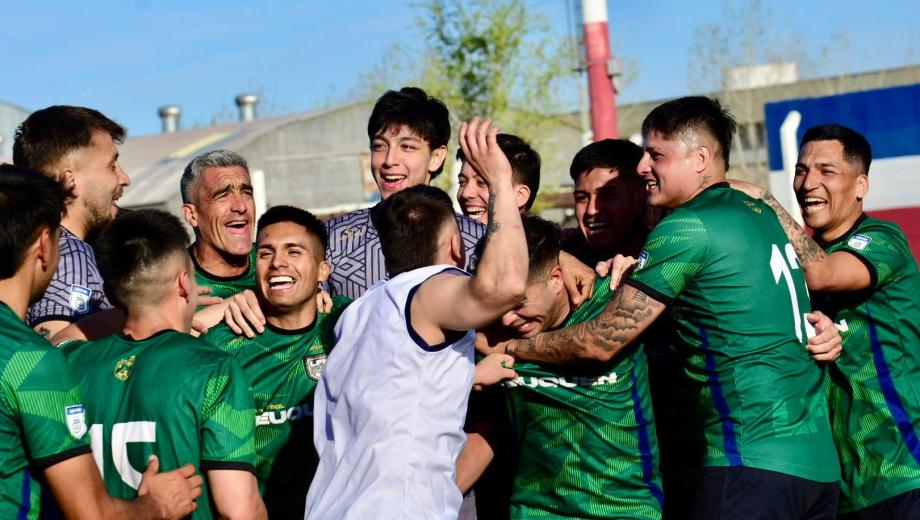 La selección de Neuquén clasificó a los cuartos de final de la Copa País. (Foto: Matías Subat)