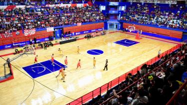 El básquet volvió al Ruca Che, Independiente se quedó con el clásico y acá están las mejores fotos
