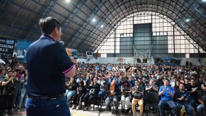 Petroleros presentó Fuerza Neuquina y Federal en Rincón de los Sauces 