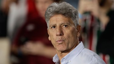 El DT de Fluminense renunció tras perder con Lanús: «Con las redes sociales se acabó el fútbol»