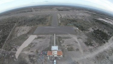 Aeródromo de Choele Choel, en la mira: piden reasfaltar una pista clave para Valle Medio y VMOS