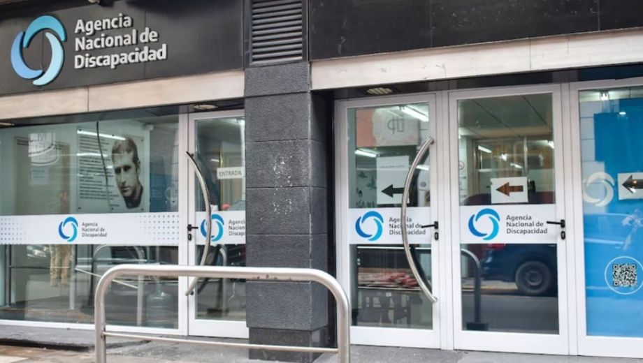 Fallo federal en Catamarca obliga a la ANDIS a pagar pensiones retenidas.