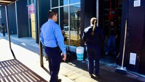 Incendio afectó una reconocida panadería de Neuquén: peritan una de las cámaras, qué se sabe