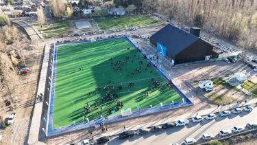 Inauguraron la cancha de hockey en Confluencia: otras obras y eventos que se vienen en el mes aniversario de Neuquén
