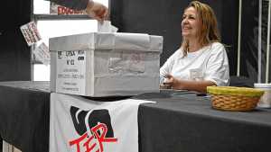 Unter elige entre dos modelos de conducción: diálogo vs. hacer frente al Gobierno