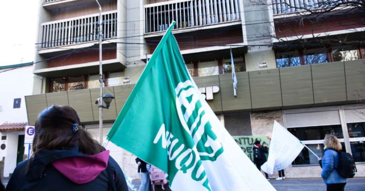 Levantaron El Corte En El Centro De Neuquén Conciliación Por El Pase A