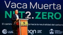 Imagen de Rolando Figueroa pidió exportar «gas y petróleo con menos emisiones» desde los puertos patagónicos