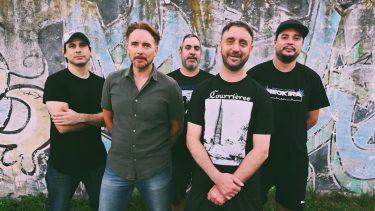 Eterna Inocencia celebra sus treinta años con una gira por toda la Patagonia que termina en Neuquén